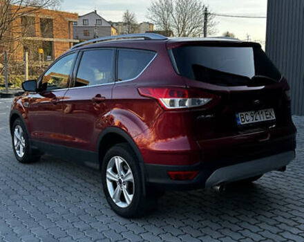 Красный Форд Куга, объемом двигателя 2 л и пробегом 169 тыс. км за 13555 $, фото 102 на Automoto.ua