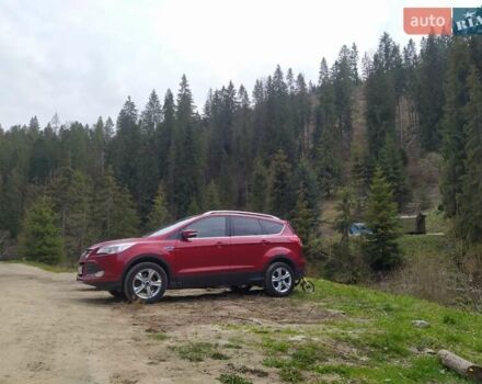 Червоний Форд Куга, об'ємом двигуна 2 л та пробігом 140 тис. км за 15000 $, фото 5 на Automoto.ua