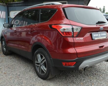 Красный Форд Куга, объемом двигателя 0 л и пробегом 137 тыс. км за 16000 $, фото 3 на Automoto.ua