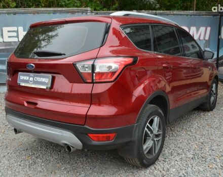 Красный Форд Куга, объемом двигателя 0 л и пробегом 137 тыс. км за 16000 $, фото 4 на Automoto.ua