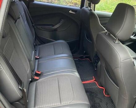 Красный Форд Куга, объемом двигателя 2 л и пробегом 115 тыс. км за 18500 $, фото 9 на Automoto.ua