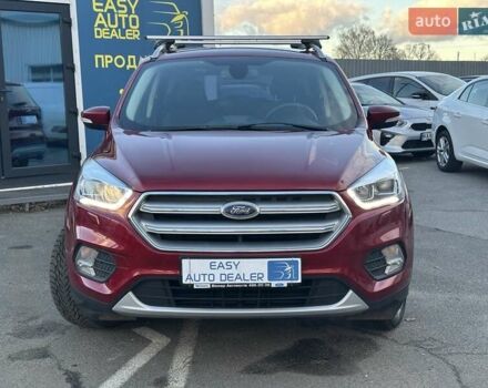 Червоний Форд Куга, об'ємом двигуна 2 л та пробігом 115 тис. км за 18990 $, фото 2 на Automoto.ua
