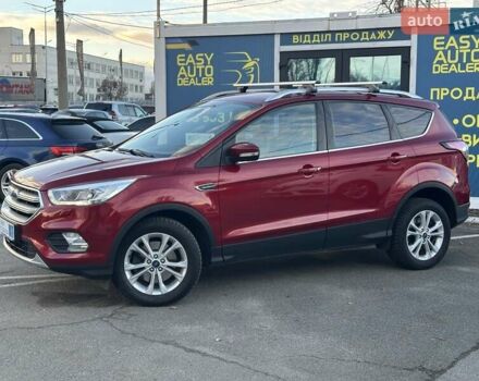 Червоний Форд Куга, об'ємом двигуна 2 л та пробігом 115 тис. км за 18990 $, фото 8 на Automoto.ua