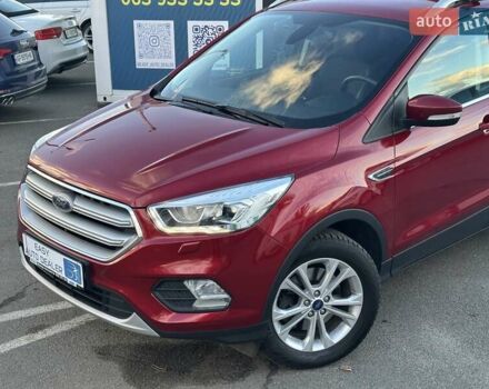 Червоний Форд Куга, об'ємом двигуна 2 л та пробігом 115 тис. км за 18990 $, фото 9 на Automoto.ua