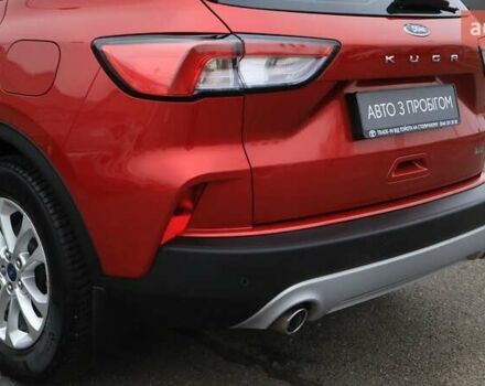 Красный Форд Куга, объемом двигателя 1.5 л и пробегом 48 тыс. км за 21190 $, фото 25 на Automoto.ua
