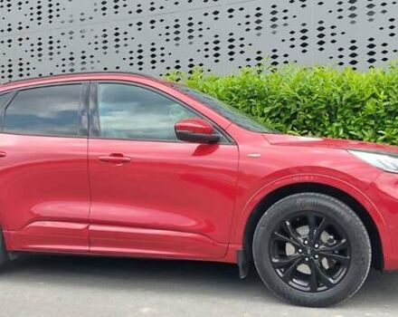 Червоний Форд Куга, об'ємом двигуна 2 л та пробігом 48 тис. км за 29555 $, фото 3 на Automoto.ua