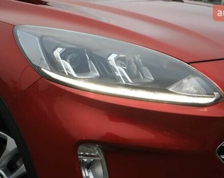 Красный Форд Куга, объемом двигателя 1.5 л и пробегом 48 тыс. км за 21190 $, фото 27 на Automoto.ua