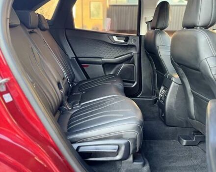 Красный Форд Куга, объемом двигателя 2.49 л и пробегом 137 тыс. км за 26200 $, фото 17 на Automoto.ua