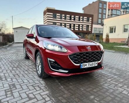 Красный Форд Куга, объемом двигателя 2.49 л и пробегом 137 тыс. км за 26200 $, фото 1 на Automoto.ua