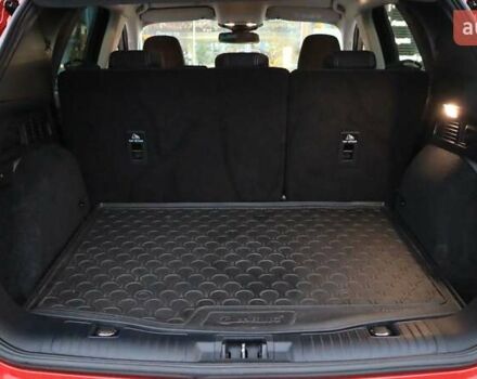 Красный Форд Куга, объемом двигателя 1.5 л и пробегом 48 тыс. км за 21190 $, фото 9 на Automoto.ua