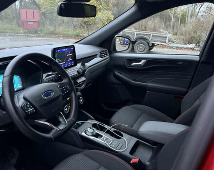 Форд Куга 2021 у Хмельницькому на Automoto.ua Червоний Форд Куга, об'ємом двигуна 1.5 л та пробігом 49 тис. км за 24700 $, фото 8 на Automoto.ua