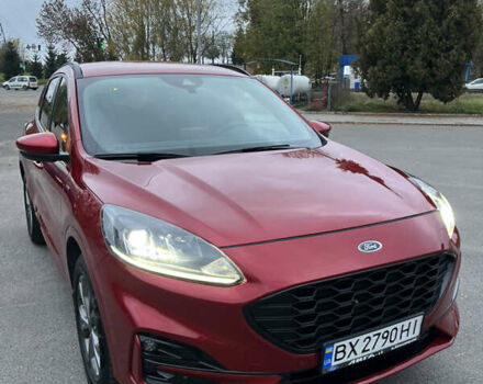 Форд Куга 2021 у Хмельницькому на Automoto.ua Червоний Форд Куга, об'ємом двигуна 1.5 л та пробігом 49 тис. км за 24700 $, фото 2 на Automoto.ua