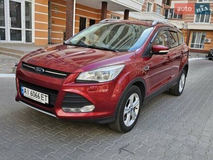 Форд Куга 2015 у Києві на Automoto.ua Червоний Форд Куга, об'ємом двигуна 2 л та пробігом 200 тис. км за 11700 $, фото 1 на Automoto.ua