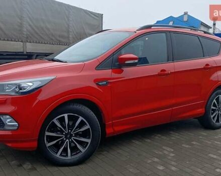 Красный Форд Куга, объемом двигателя 1.5 л и пробегом 102 тыс. км за 13500 $, фото 1 на Automoto.ua