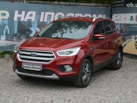 Форд Куга 2019 в Киеве на Automoto.ua Красный Форд Куга, объемом двигателя 0 л и пробегом 137 тыс. км за 16000 $, фото 1 на Automoto.ua