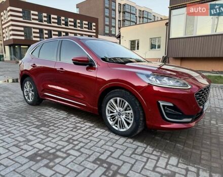 Червоний Форд Куга, об'ємом двигуна 2.49 л та пробігом 137 тис. км за 26200 $, фото 1 на Automoto.ua