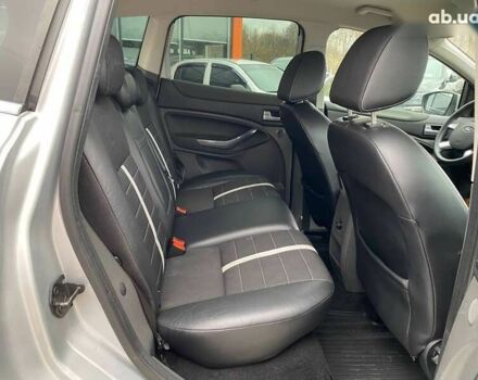 Форд Куга, объемом двигателя 2 л и пробегом 200 тыс. км за 9950 $, фото 25 на Automoto.ua