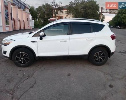 Форд Куга, объемом двигателя 2 л и пробегом 226 тыс. км за 11600 $, фото 4 на Automoto.ua