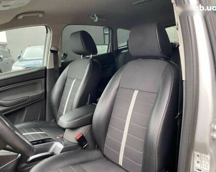 Форд Куга, объемом двигателя 2 л и пробегом 200 тыс. км за 9450 $, фото 22 на Automoto.ua