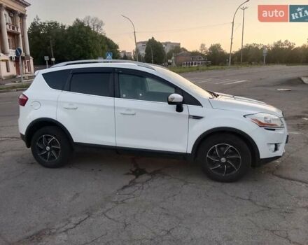 Форд Куга, объемом двигателя 2 л и пробегом 226 тыс. км за 11600 $, фото 8 на Automoto.ua