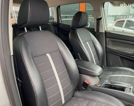 Форд Куга, объемом двигателя 2 л и пробегом 200 тыс. км за 9450 $, фото 28 на Automoto.ua