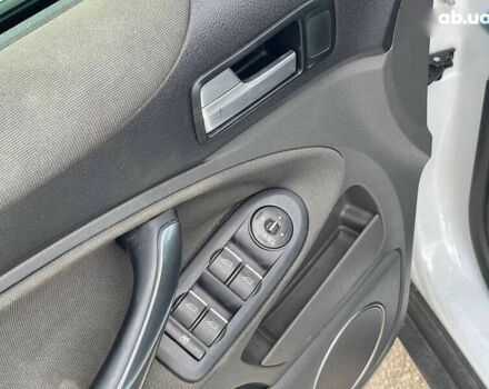 Форд Куга, объемом двигателя 2 л и пробегом 206 тыс. км за 9790 $, фото 17 на Automoto.ua