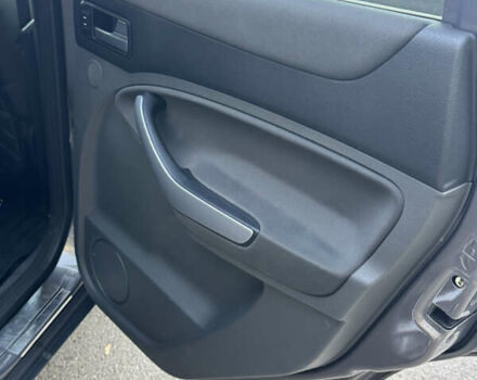 Форд Куга, объемом двигателя 2 л и пробегом 137 тыс. км за 14500 $, фото 14 на Automoto.ua