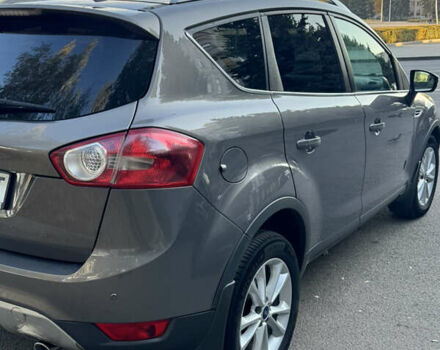 Форд Куга, объемом двигателя 2 л и пробегом 137 тыс. км за 14500 $, фото 20 на Automoto.ua
