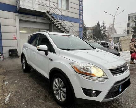 Форд Куга, об'ємом двигуна 2 л та пробігом 160 тис. км за 10000 $, фото 5 на Automoto.ua