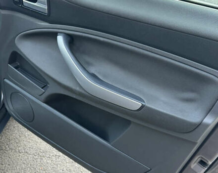 Форд Куга, объемом двигателя 2 л и пробегом 137 тыс. км за 14500 $, фото 17 на Automoto.ua