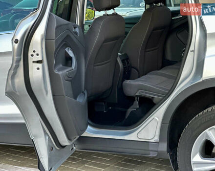 Форд Куга, объемом двигателя 2 л и пробегом 189 тыс. км за 12700 $, фото 15 на Automoto.ua