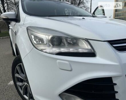 Форд Куга, объемом двигателя 2 л и пробегом 170 тыс. км за 14700 $, фото 1 на Automoto.ua