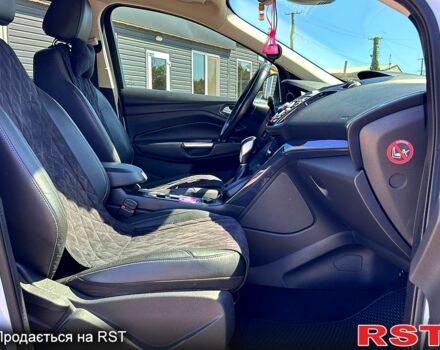 Форд Куга, объемом двигателя 2 л и пробегом 246 тыс. км за 14200 $, фото 7 на Automoto.ua