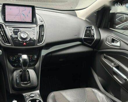 Форд Куга, объемом двигателя 2 л и пробегом 155 тыс. км за 14500 $, фото 22 на Automoto.ua