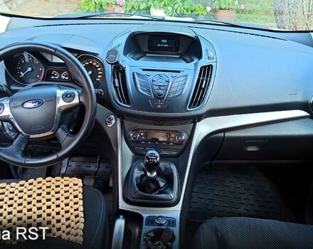 Форд Куга, объемом двигателя 2 л и пробегом 234 тыс. км за 14000 $, фото 7 на Automoto.ua