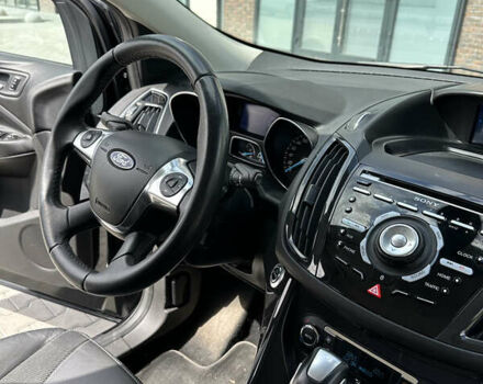 Форд Куга, объемом двигателя 2 л и пробегом 146 тыс. км за 13400 $, фото 29 на Automoto.ua