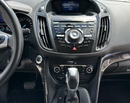Форд Куга, объемом двигателя 2 л и пробегом 146 тыс. км за 13400 $, фото 16 на Automoto.ua