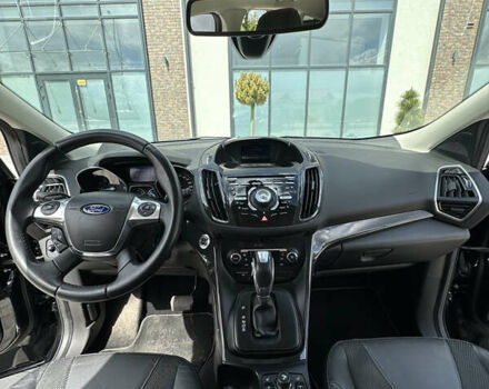Форд Куга, объемом двигателя 2 л и пробегом 146 тыс. км за 13400 $, фото 31 на Automoto.ua