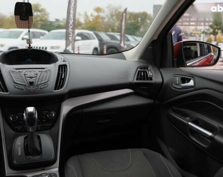 Форд Куга, об'ємом двигуна 2 л та пробігом 146 тис. км за 15000 $, фото 12 на Automoto.ua