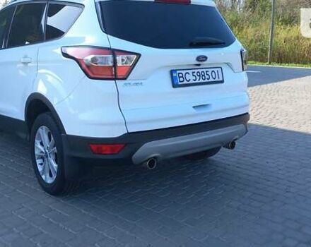 Форд Куга, объемом двигателя 2 л и пробегом 165 тыс. км за 15300 $, фото 8 на Automoto.ua