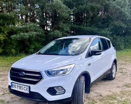 Форд Куга, объемом двигателя 2 л и пробегом 95 тыс. км за 17000 $, фото 16 на Automoto.ua