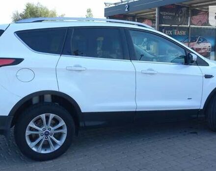 Форд Куга, объемом двигателя 2 л и пробегом 165 тыс. км за 15300 $, фото 4 на Automoto.ua