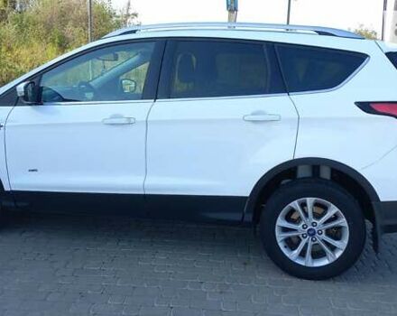 Форд Куга, объемом двигателя 2 л и пробегом 165 тыс. км за 15300 $, фото 9 на Automoto.ua