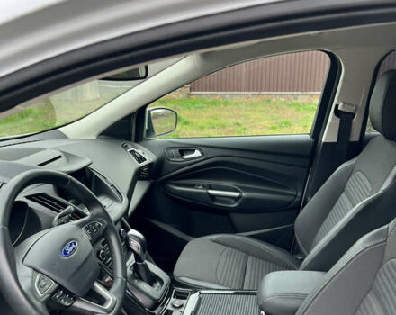 Форд Куга, объемом двигателя 1.5 л и пробегом 20 тыс. км за 22000 $, фото 13 на Automoto.ua