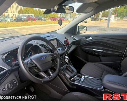 Форд Куга, об'ємом двигуна 2 л та пробігом 120 тис. км за 10500 $, фото 3 на Automoto.ua