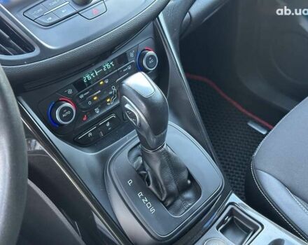 Форд Куга, объемом двигателя 2 л и пробегом 115 тыс. км за 18990 $, фото 29 на Automoto.ua