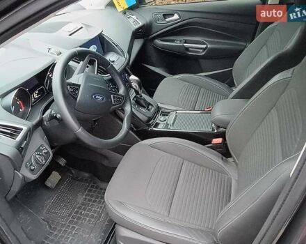 Форд Куга, объемом двигателя 1.5 л и пробегом 22 тыс. км за 24000 $, фото 10 на Automoto.ua