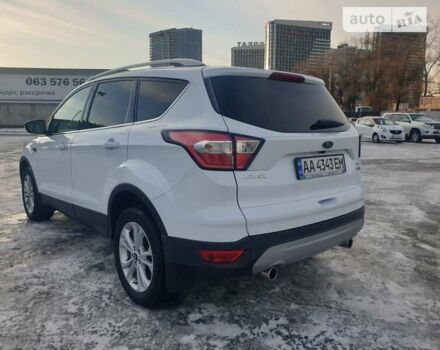 Форд Куга, объемом двигателя 2 л и пробегом 47 тыс. км за 25400 $, фото 9 на Automoto.ua