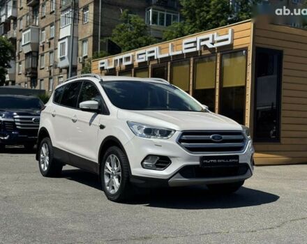 Форд Куга, объемом двигателя 2 л и пробегом 104 тыс. км за 23600 $, фото 1 на Automoto.ua