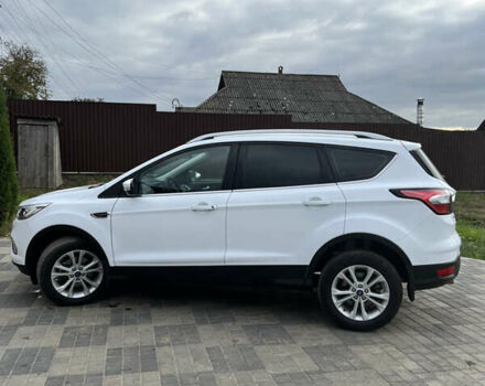 Форд Куга, объемом двигателя 1.5 л и пробегом 20 тыс. км за 22000 $, фото 4 на Automoto.ua